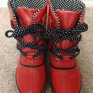 Women's Sorel boots red black and white polka dots